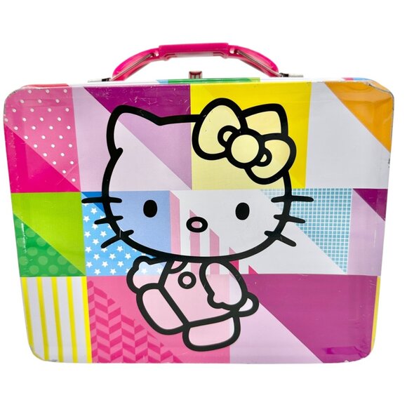 Hello Kitty Metal Lunch Box With Pink Handle Colorful Design Kid Collectible - Picture 1 of 13